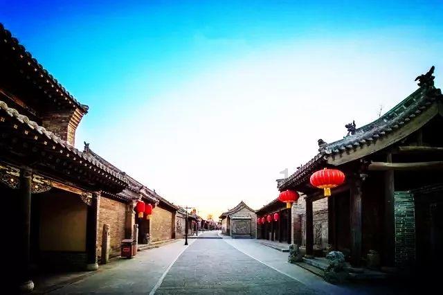 “劫贫济富式”教师调动被限制！教师无序流动问题早该引起重视
